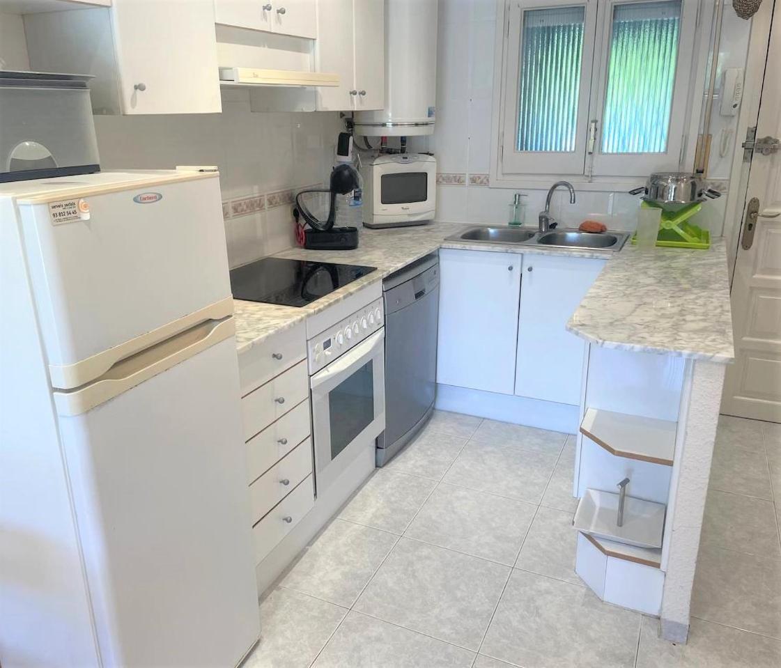 Apartamento En Platja Sant Pol S'Agaro Con Pisicina Y Jardin Sant Feliu de Guíxols Buitenkant foto