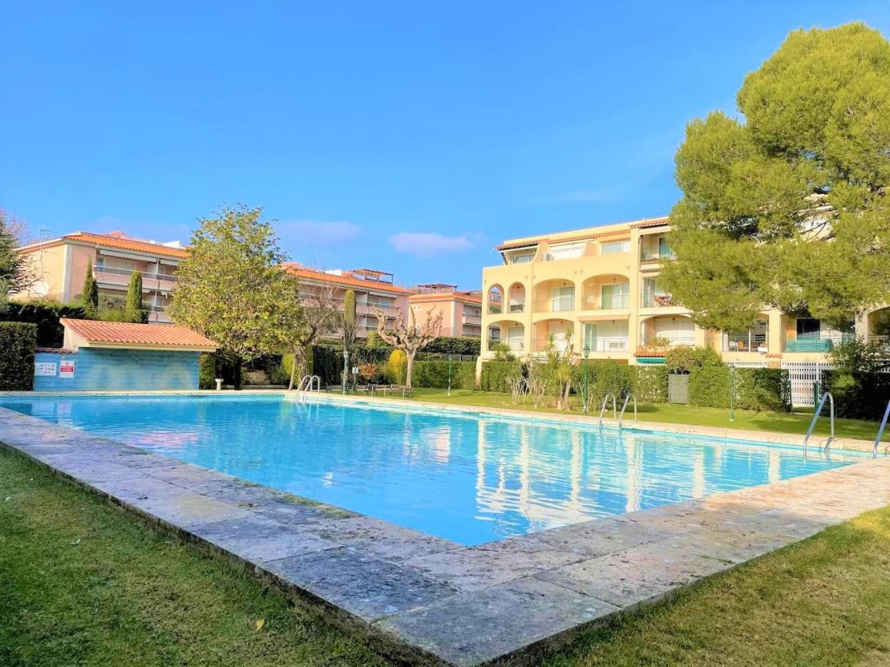 Apartamento En Platja Sant Pol S'Agaro Con Pisicina Y Jardin Sant Feliu de Guíxols Buitenkant foto